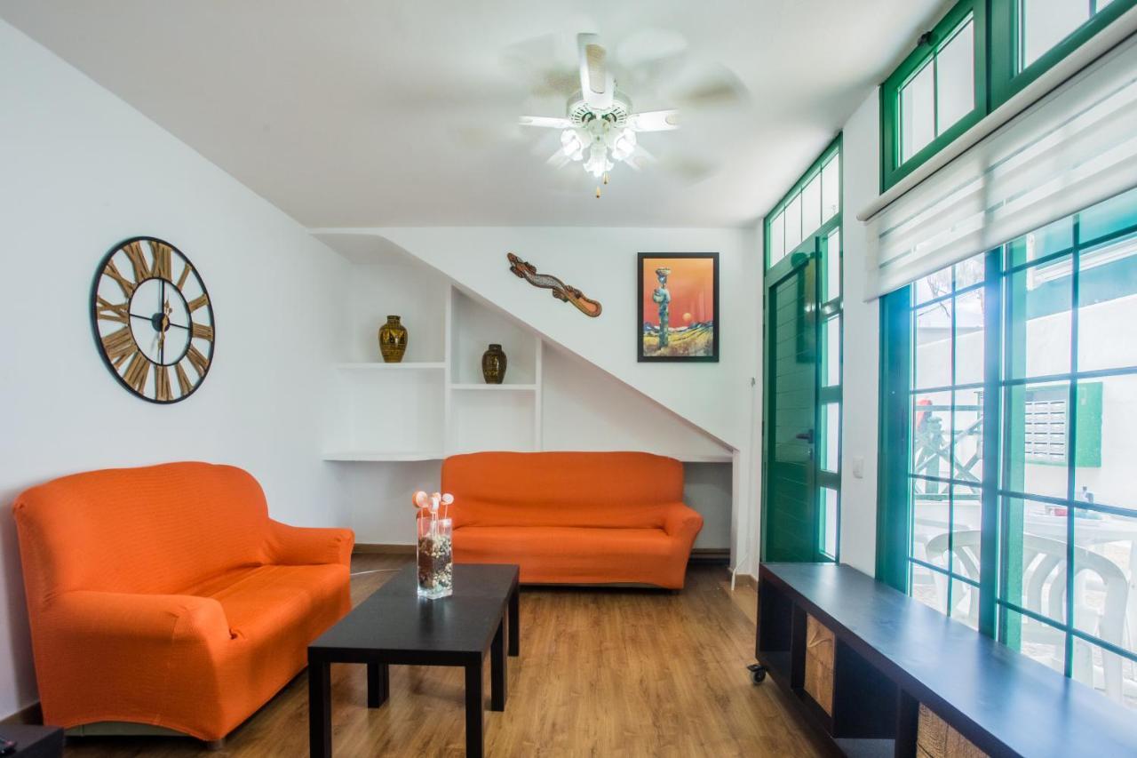 Apartamentos Haria En Puerto Del Carmen Tías Dış mekan fotoğraf