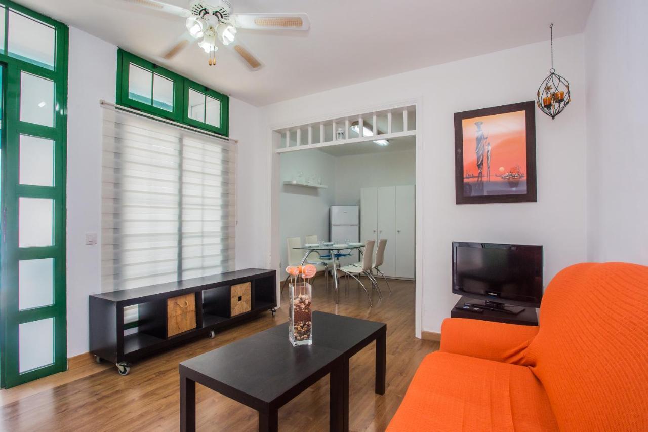 Apartamentos Haria En Puerto Del Carmen Tías Dış mekan fotoğraf